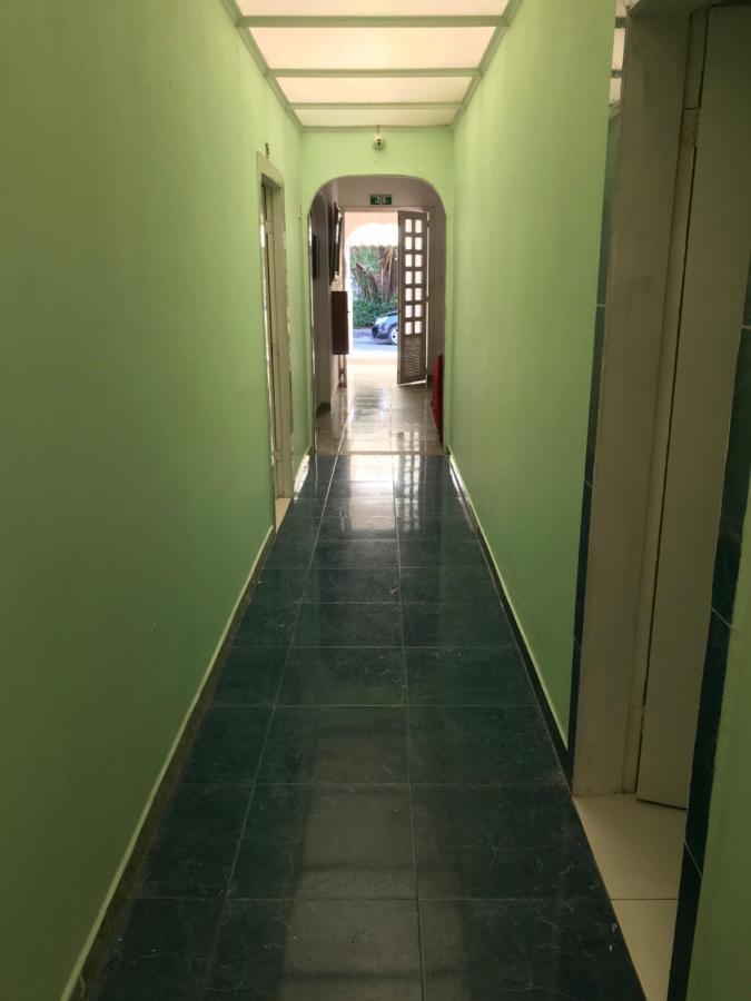 Tita'S Airport Hotel Cartagena Екстер'єр фото