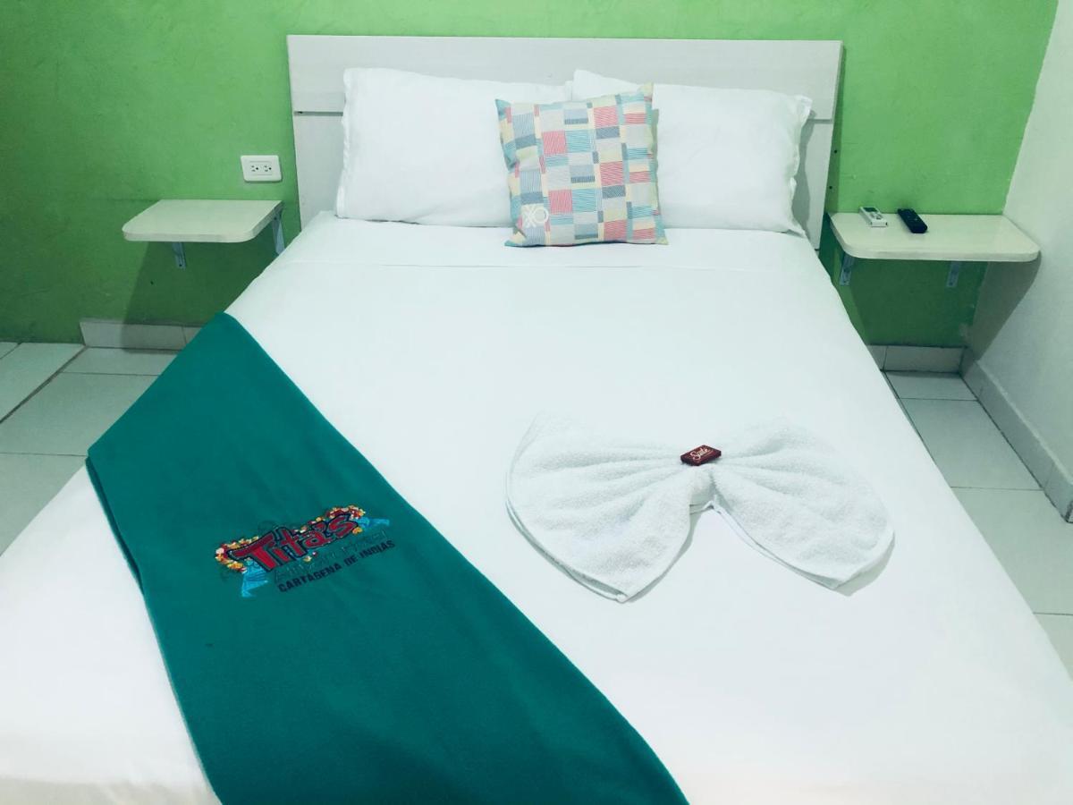 Tita'S Airport Hotel Cartagena Екстер'єр фото