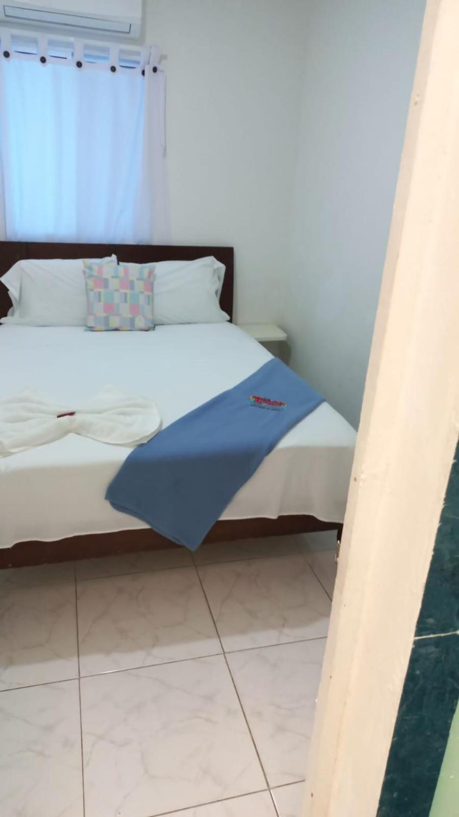 Tita'S Airport Hotel Cartagena Екстер'єр фото